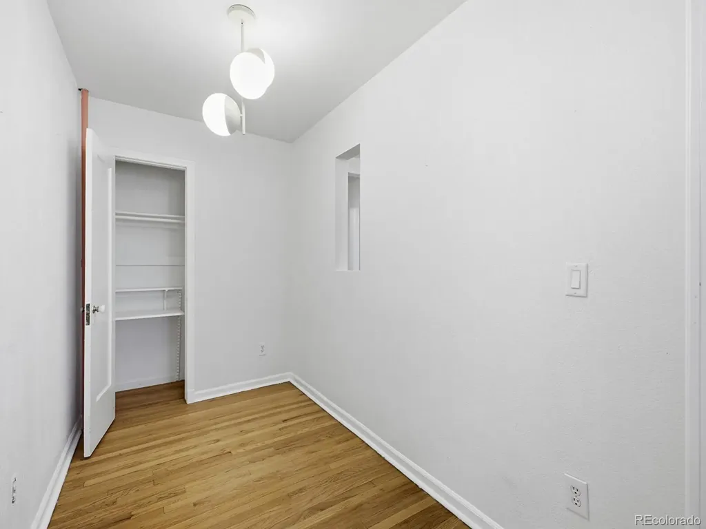1528 N Emerson Street Denver CO 80218