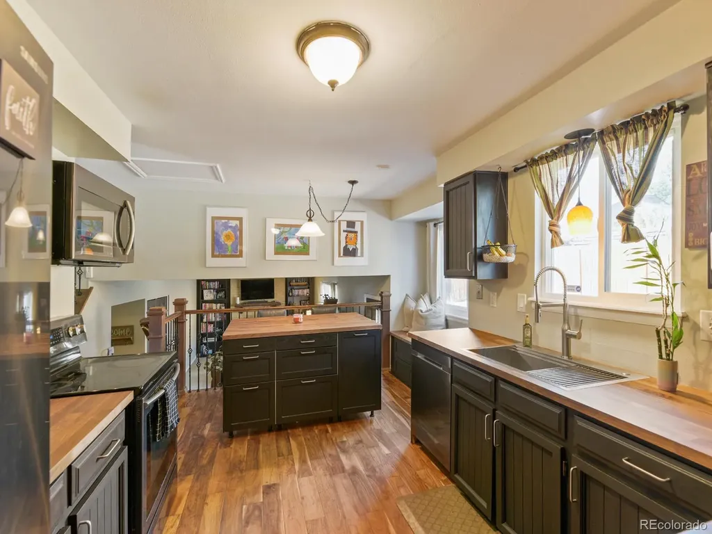 3824 S Argonne Street Aurora CO 80013