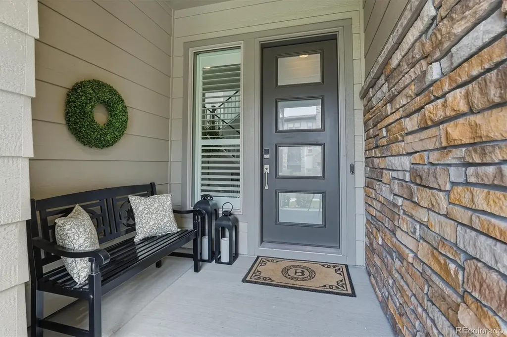 489 Meadowleaf Lane Highlands Ranch CO 80126