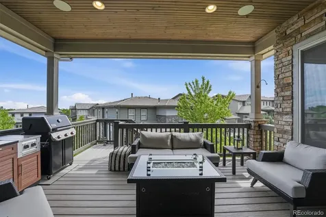 489 Meadowleaf Lane Highlands Ranch CO 80126