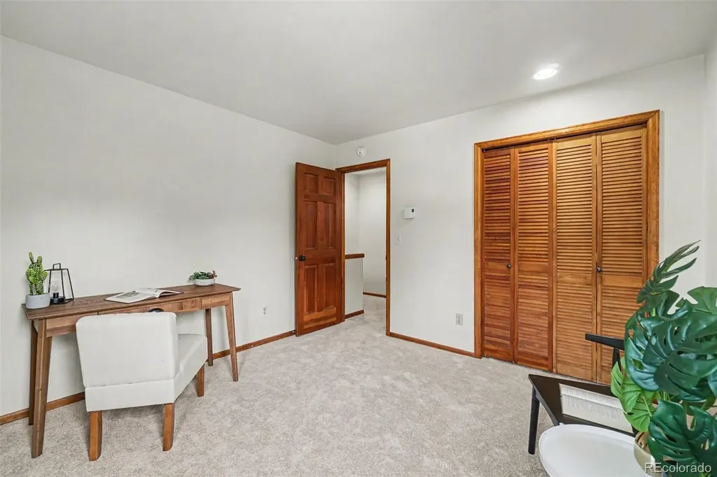4660 Macarthur Lane Boulder CO 80303