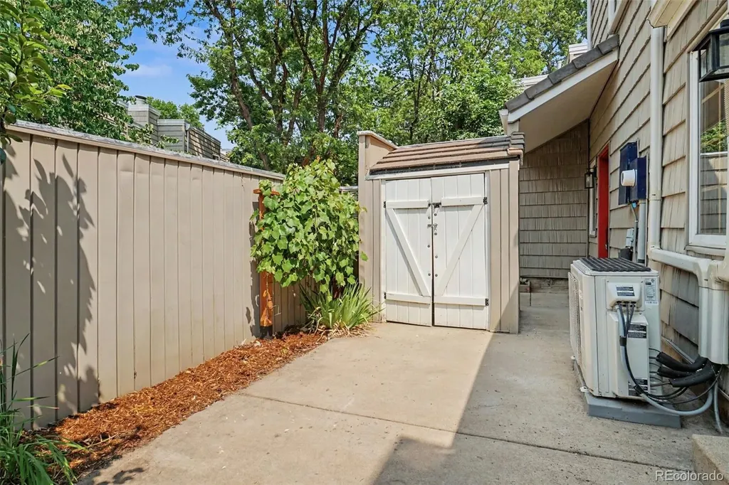 4660 Macarthur Lane Boulder CO 80303