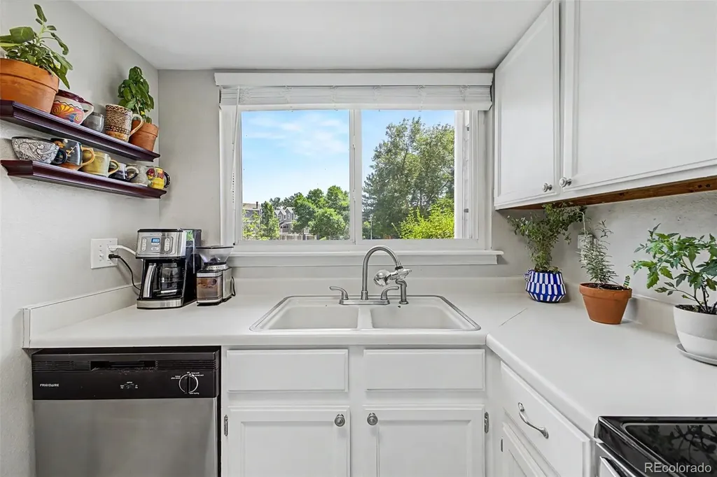 6565 W 84th Circle Arvada CO 80003