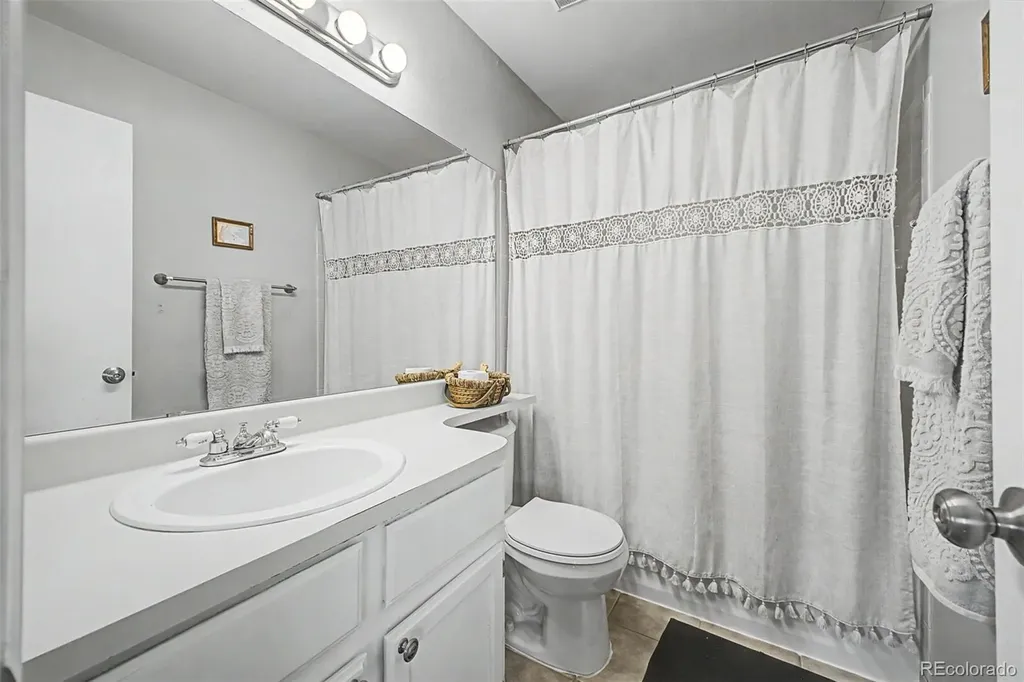 6565 W 84th Circle Arvada CO 80003
