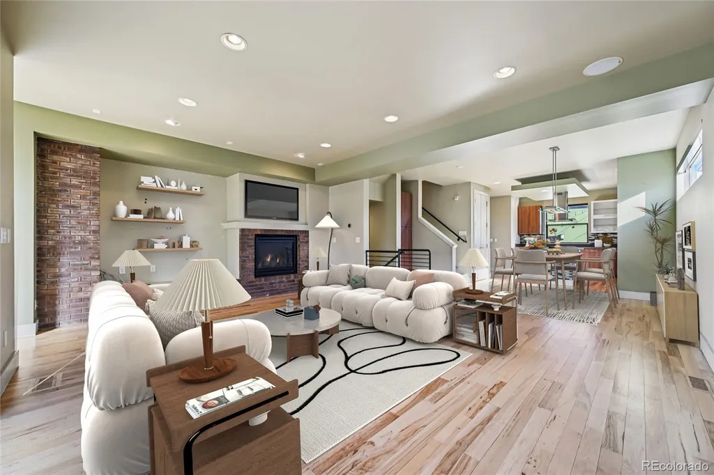 2912 Perry Street Denver CO 80212