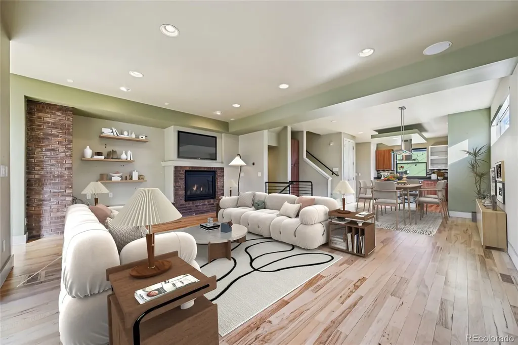 2912 Perry Street Denver CO 80212