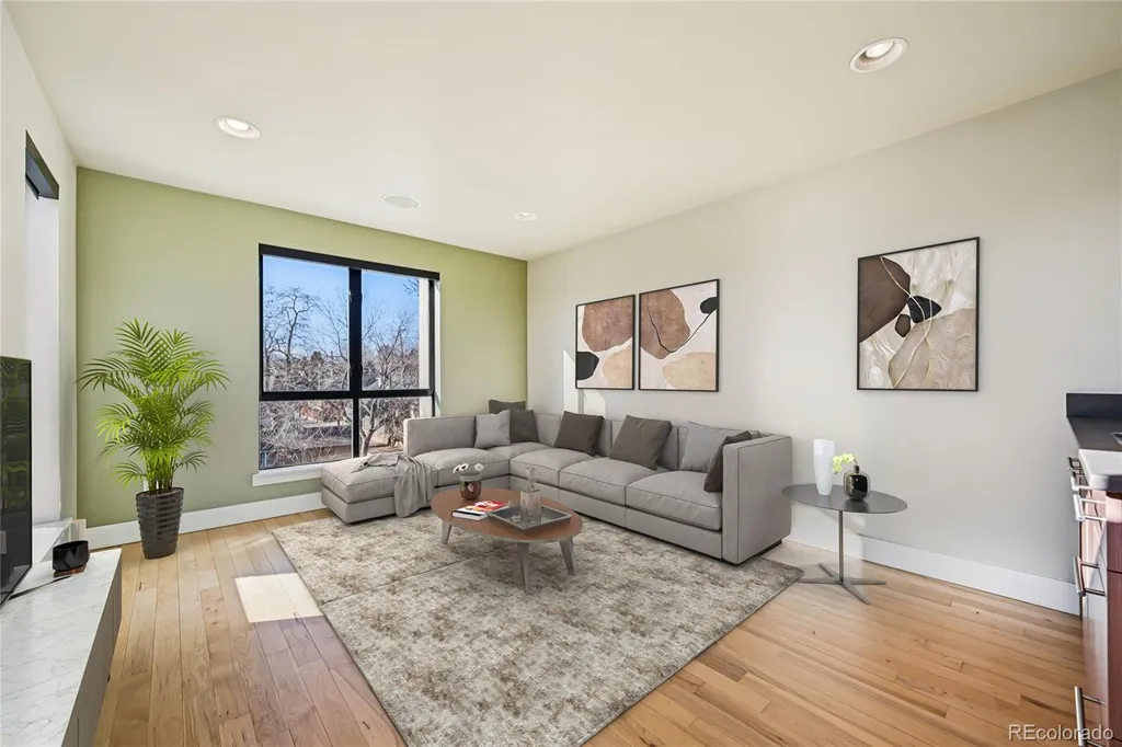 2912 Perry Street Denver CO 80212