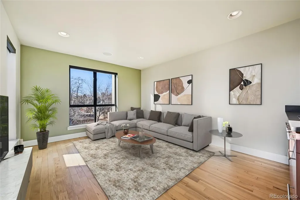 2912 Perry Street Denver CO 80212