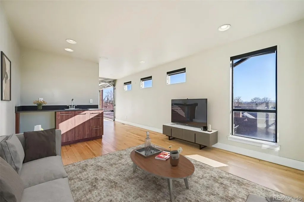 2912 Perry Street Denver CO 80212