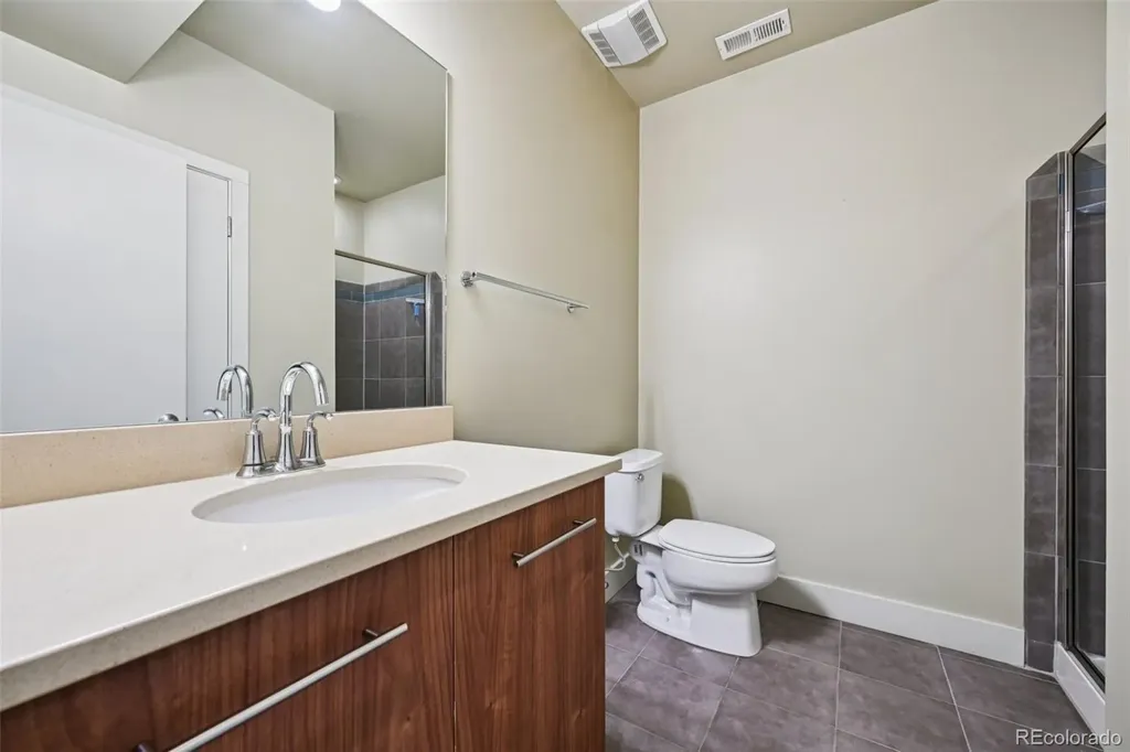 2912 Perry Street Denver CO 80212