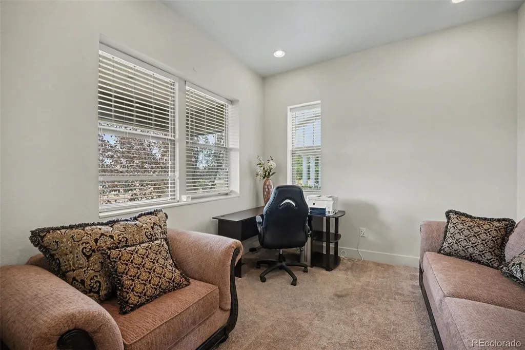 9045 E Prairie Meadow Drive Denver CO 80238