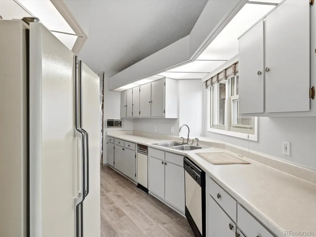 26 Douglas Drive Broomfield CO 80020