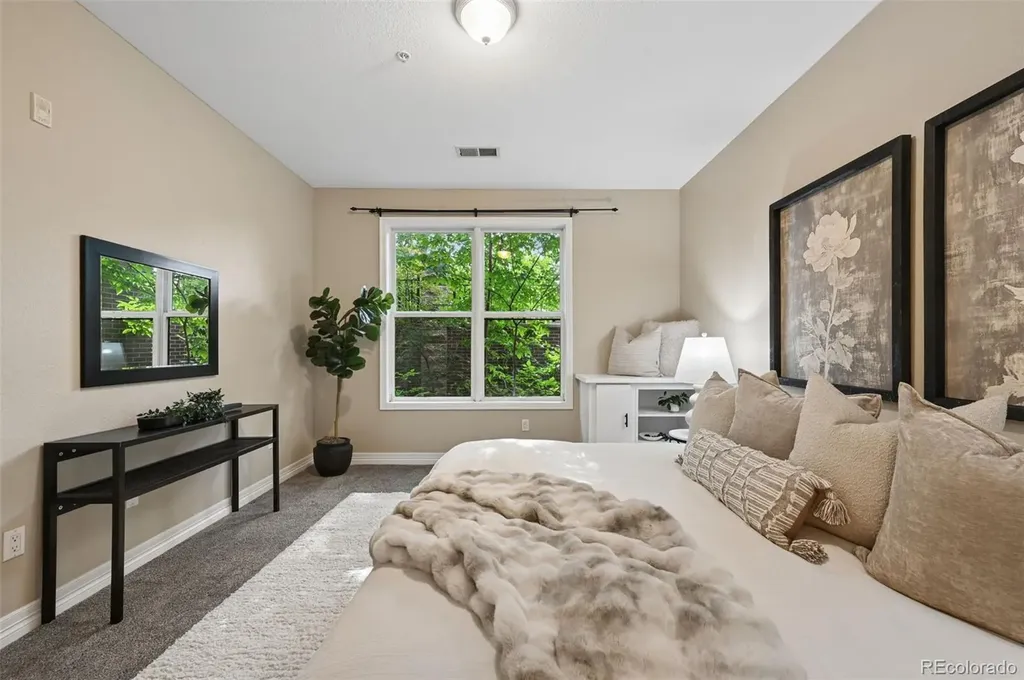 1654 Fillmore Street Denver CO 80206