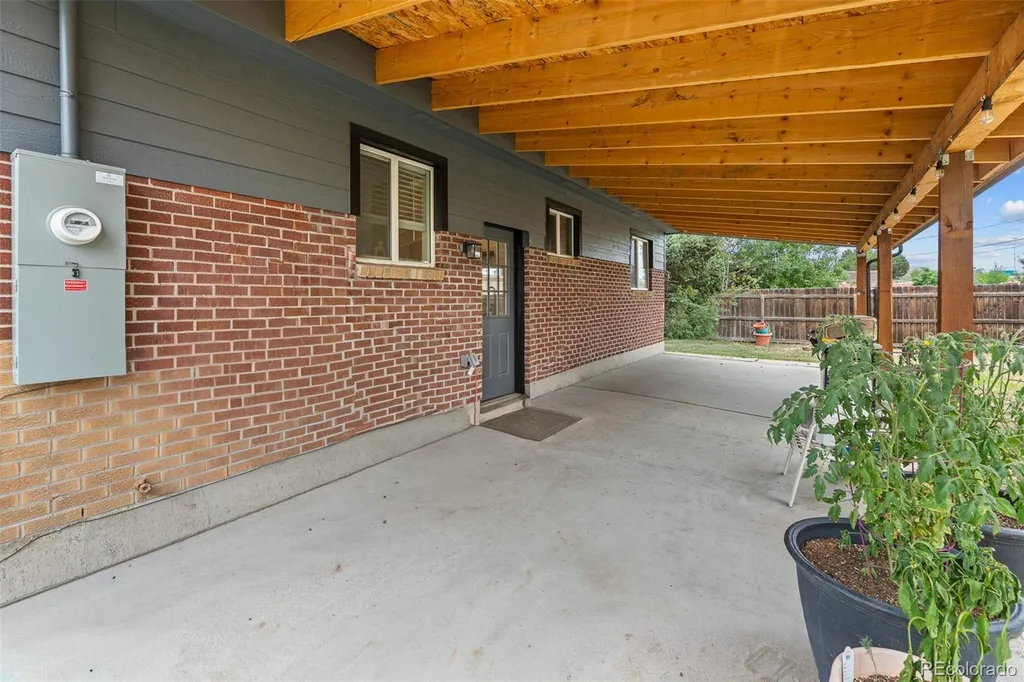 2041 Samuel Drive Denver CO 80221