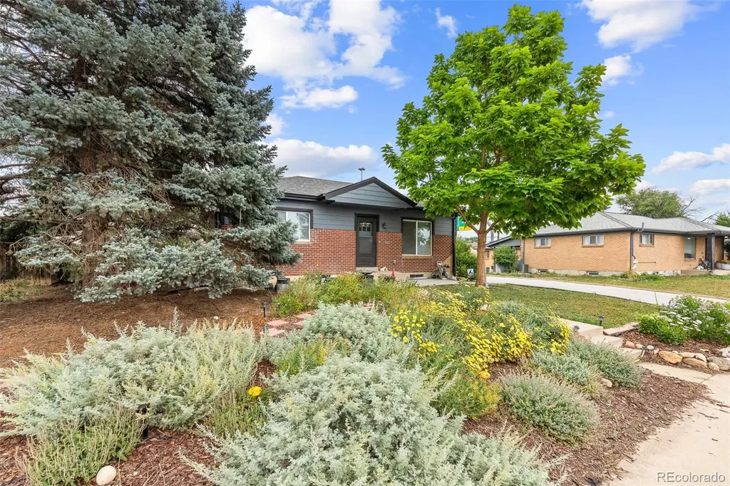 2041 Samuel Drive Denver CO 80221