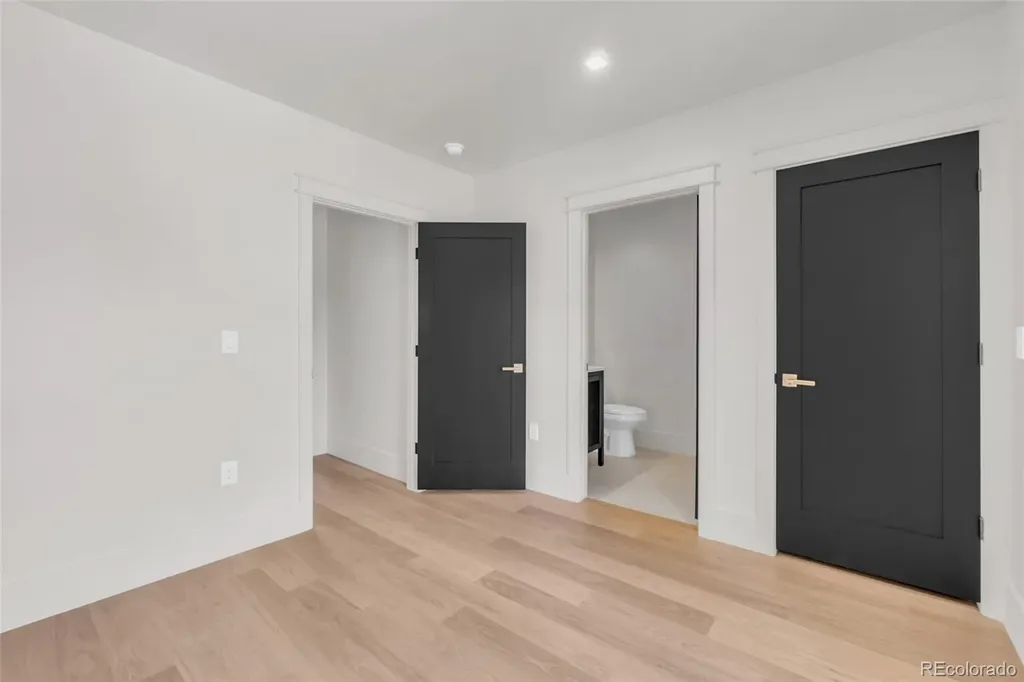 2905 N Vine Street Denver CO 80205