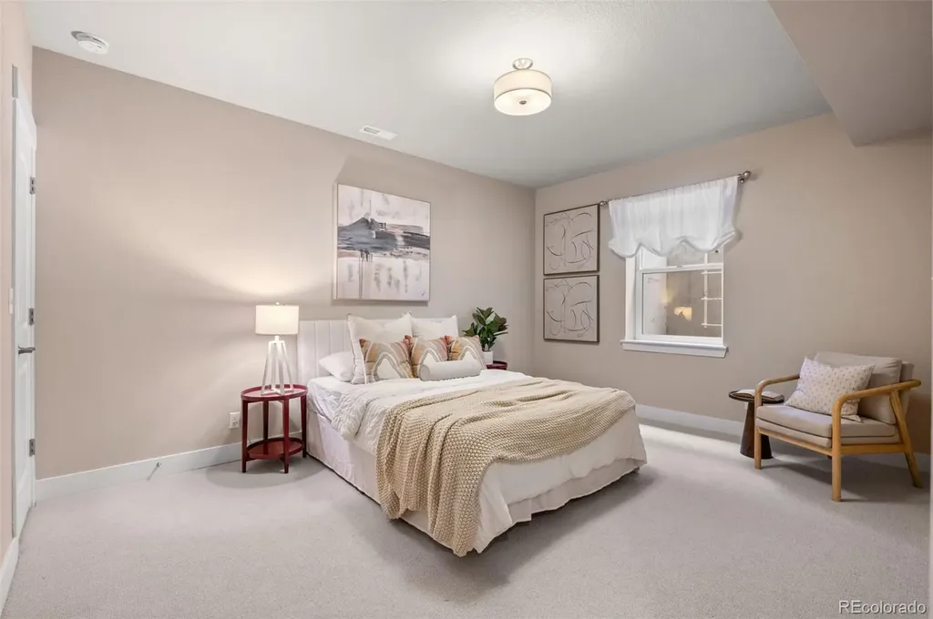 9962 E 59th Drive Denver CO 80238