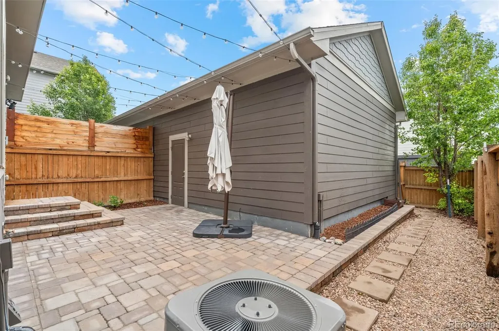 9962 E 59th Drive Denver CO 80238