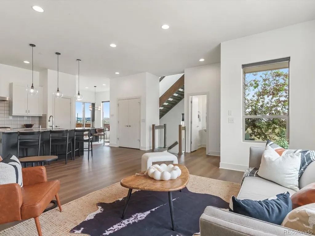 5547 Valentia Street Denver CO 80238