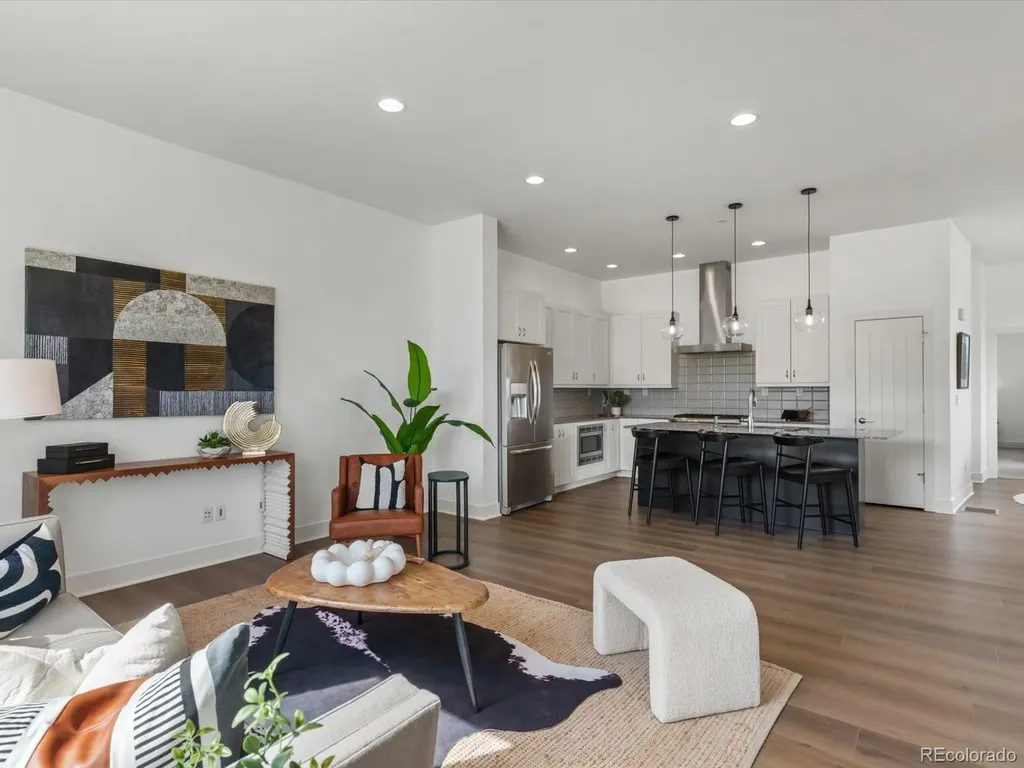 5547 Valentia Street Denver CO 80238