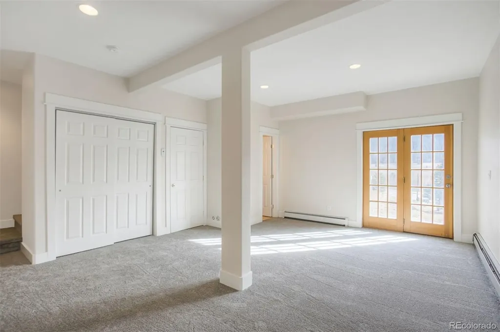 372 N Oak Street Alma CO 80420