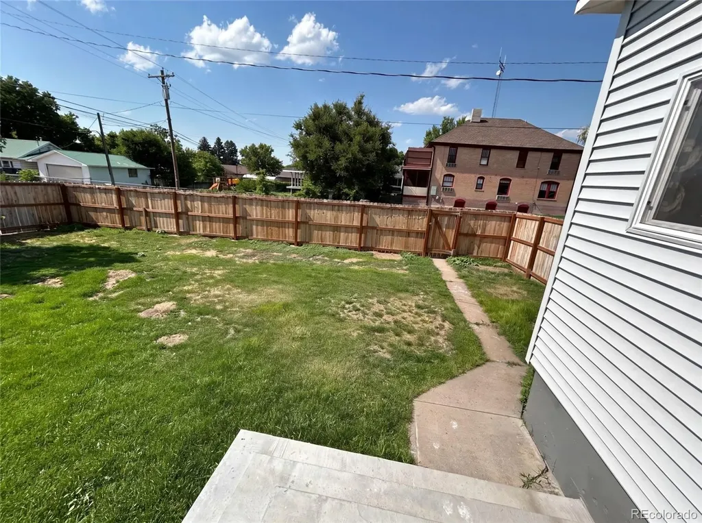 503 Blake Street Wray CO 80758