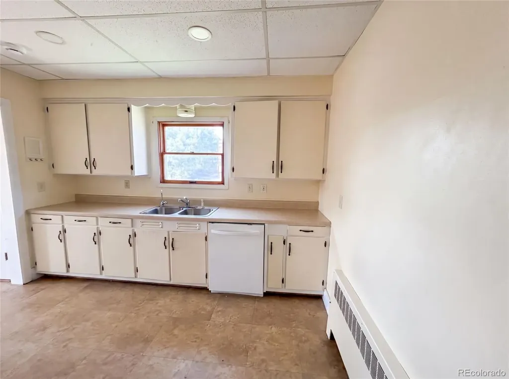 503 Blake Street Wray CO 80758