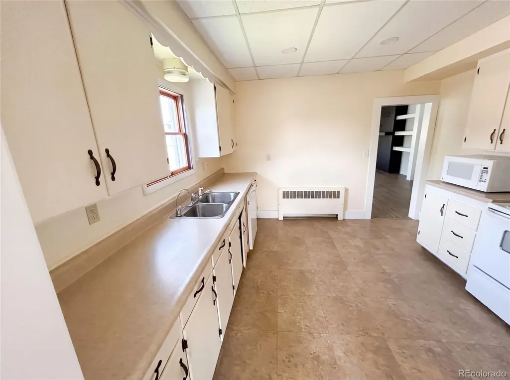 503 Blake Street Wray CO 80758