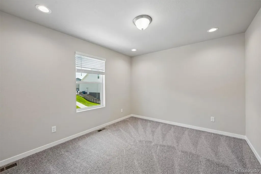 9136 Rifle Street Commerce City CO 80022