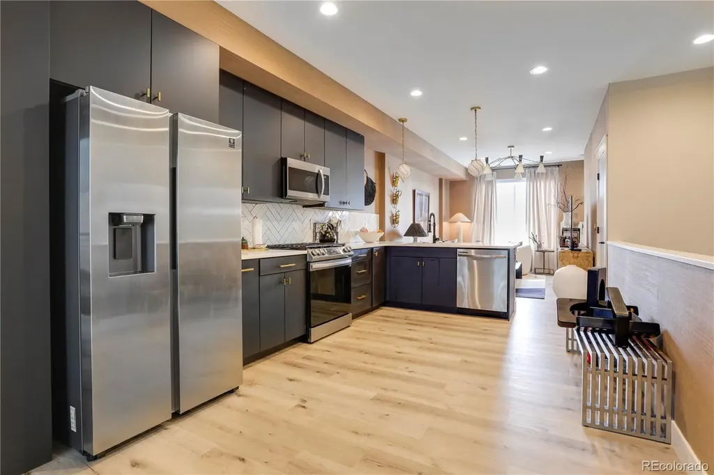 4925 W 10th Avenue Denver CO 80204