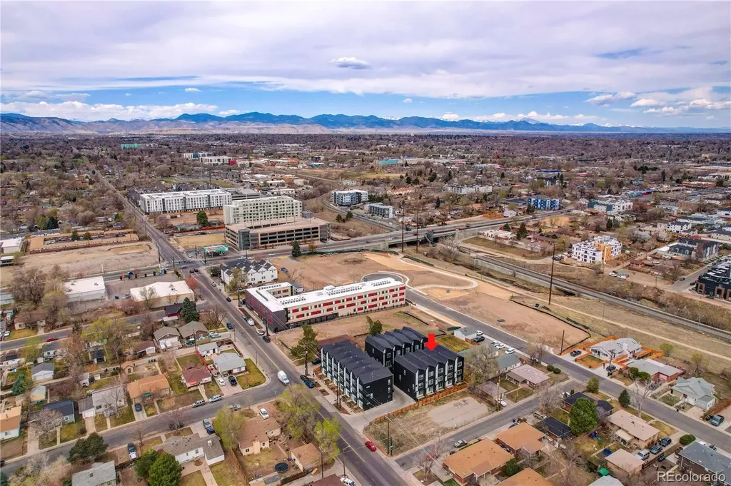 4925 W 10th Avenue Denver CO 80204