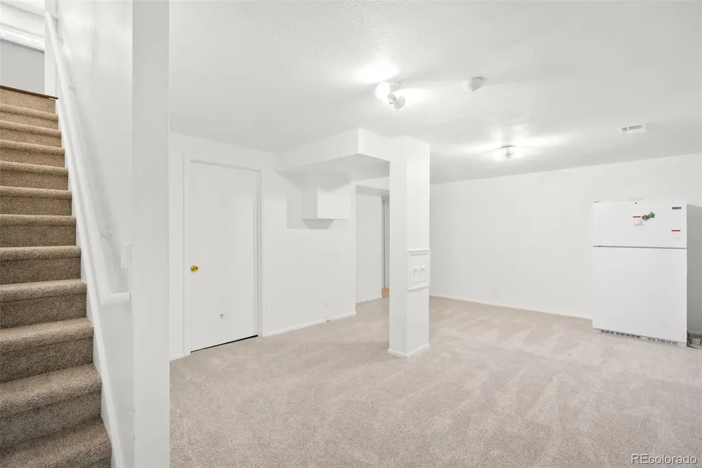 1966 S Macon Way Aurora CO 80014