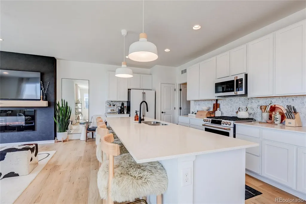 8924 Red Bud Street Parker CO 80134