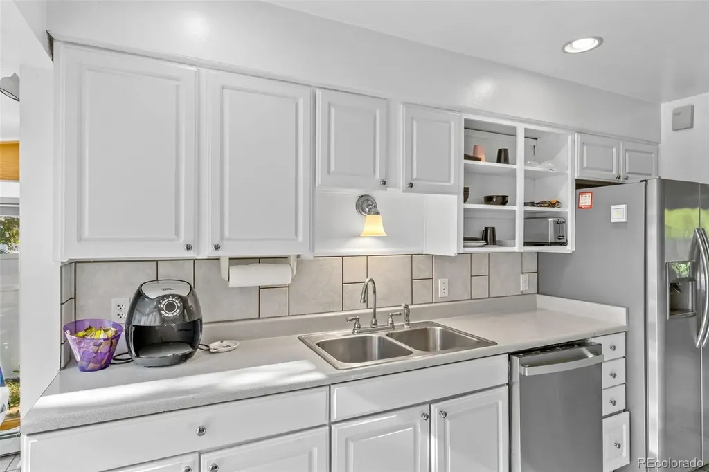 1732 Lansing Street Aurora CO 80010