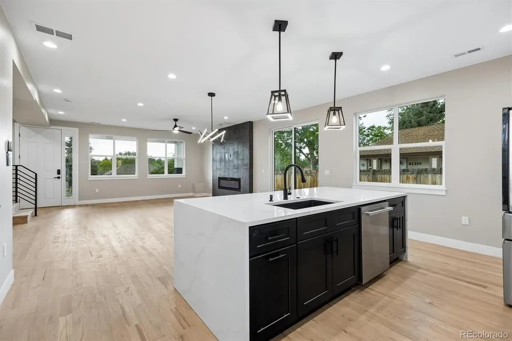 3831 W 3rd Avenue Denver CO 80219