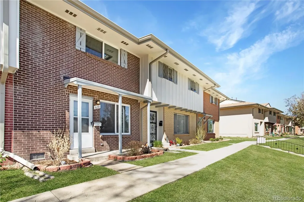 610 S Xenon Court Lakewood CO 80228