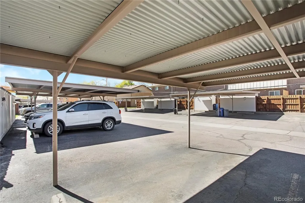 610 S Xenon Court Lakewood CO 80228