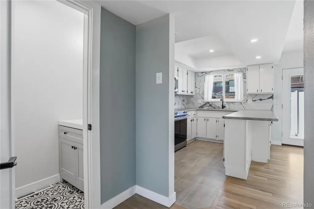 610 S Xenon Court Lakewood CO 80228