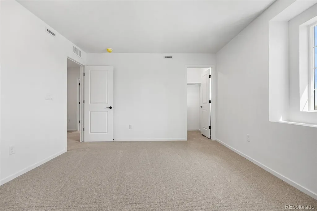 2157 S Jackson Gap Street Aurora CO 80018
