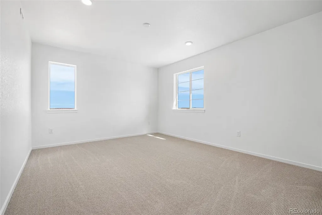 2157 S Jackson Gap Street Aurora CO 80018