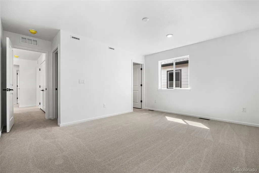 2157 S Jackson Gap Street Aurora CO 80018