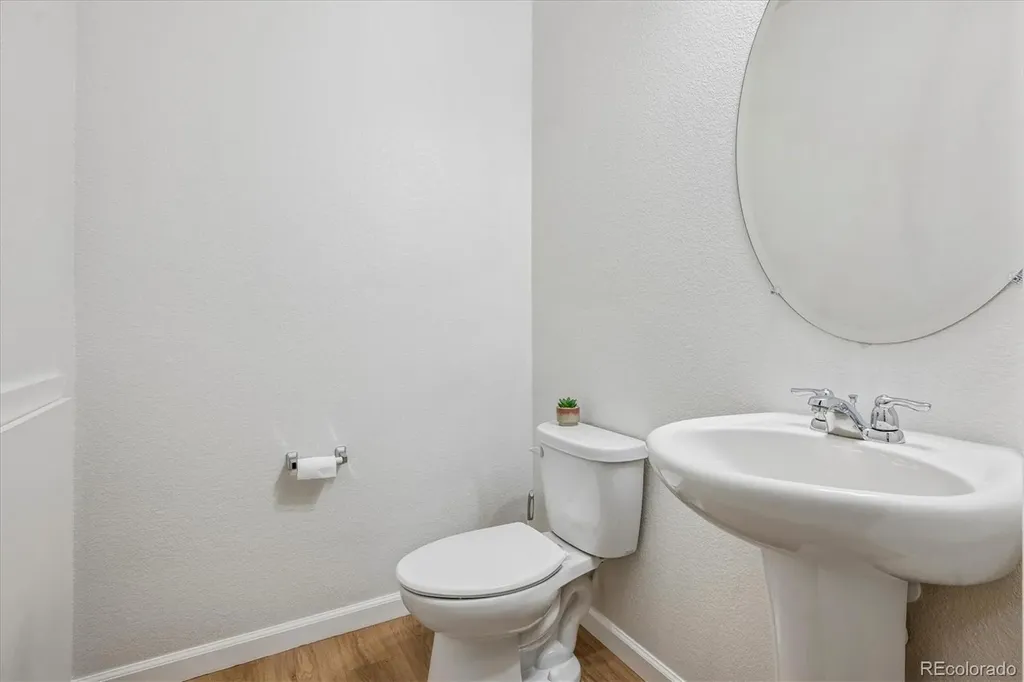 8925 E Phillips Drive Centennial CO 80112