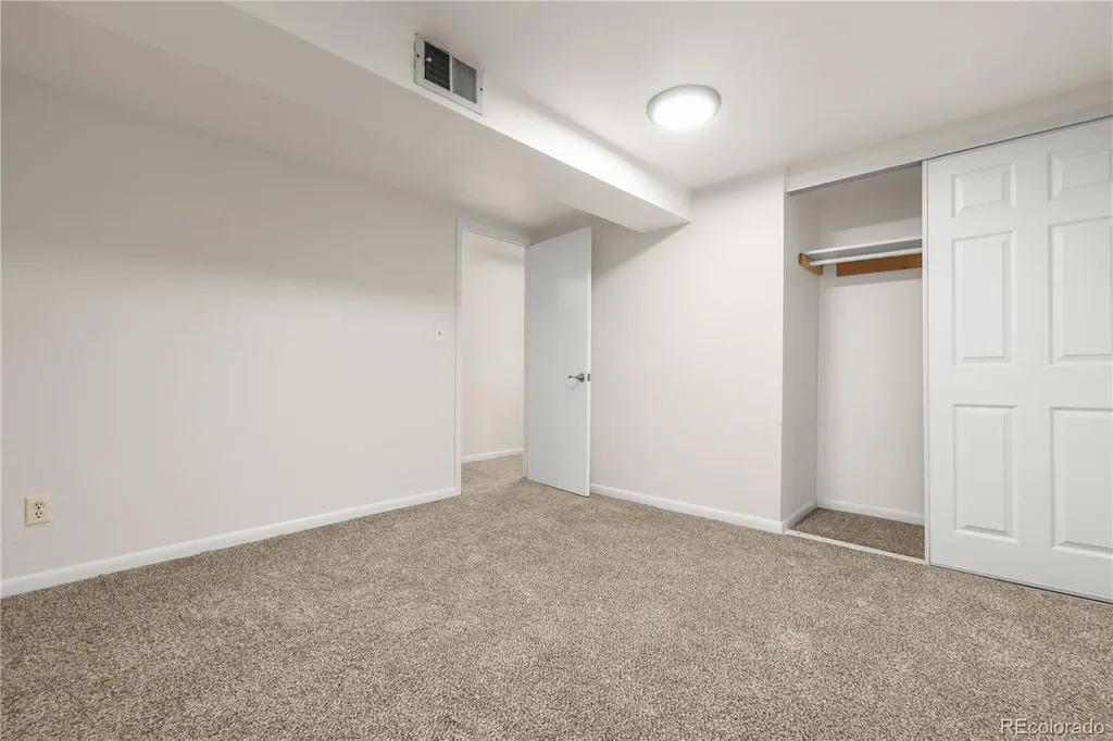 1742 Countess Court Longmont CO 80501