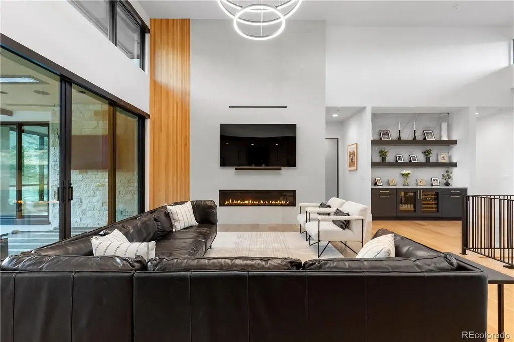 8111 Galileo Way Littleton CO 80125
