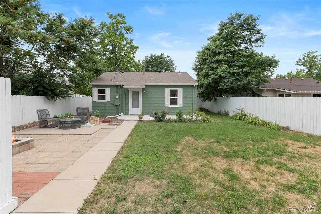 3766 S Bannock Street Englewood CO 80110