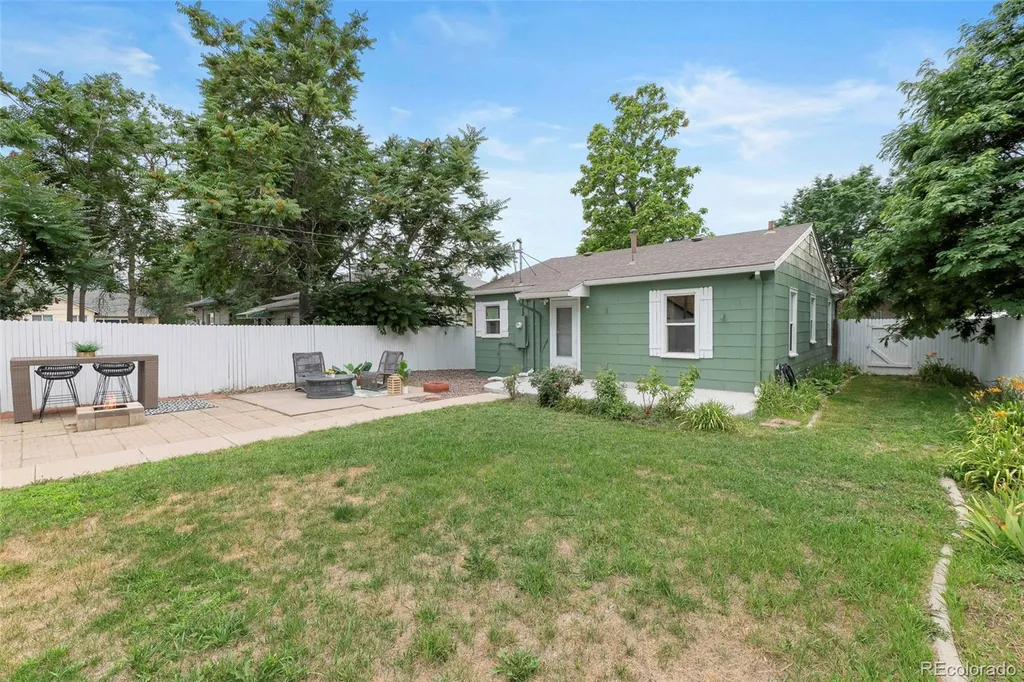 3766 S Bannock Street Englewood CO 80110