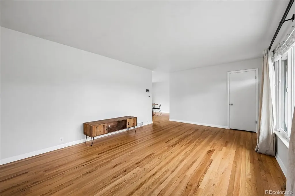 1600 S Dahlia Street Denver CO 80222