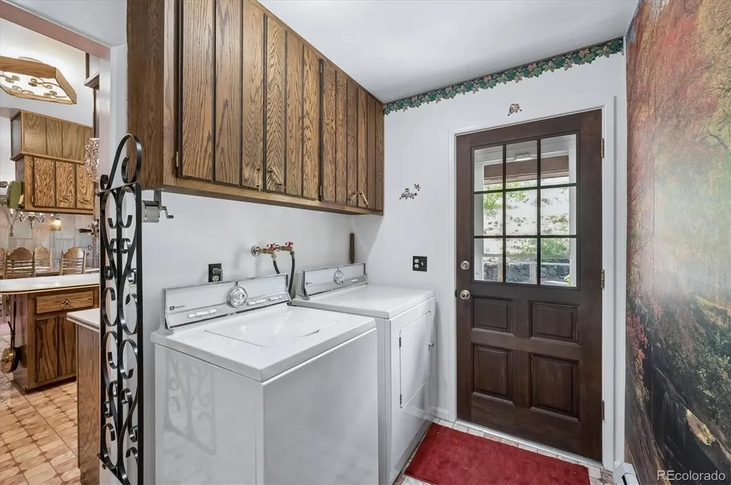 210 Lookout View Court Golden CO 80401