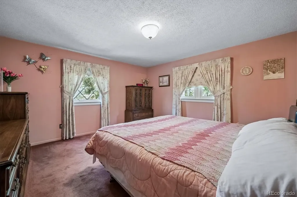 210 Lookout View Court Golden CO 80401