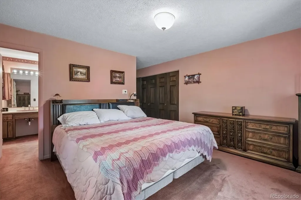 210 Lookout View Court Golden CO 80401
